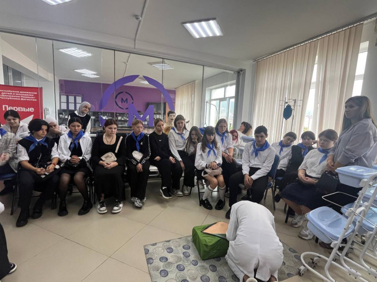 Экскурсия на базе "Дербентского медицинского колледжа им Г.А. Илизарова".