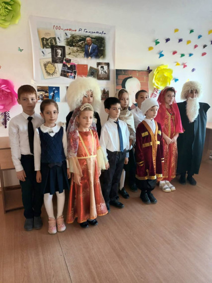 «Вернулся я, спустя сто лет».